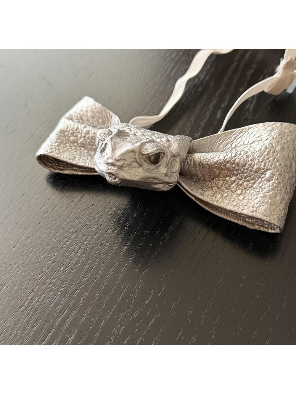 Silver Frog Bow Tie Costume Accessory